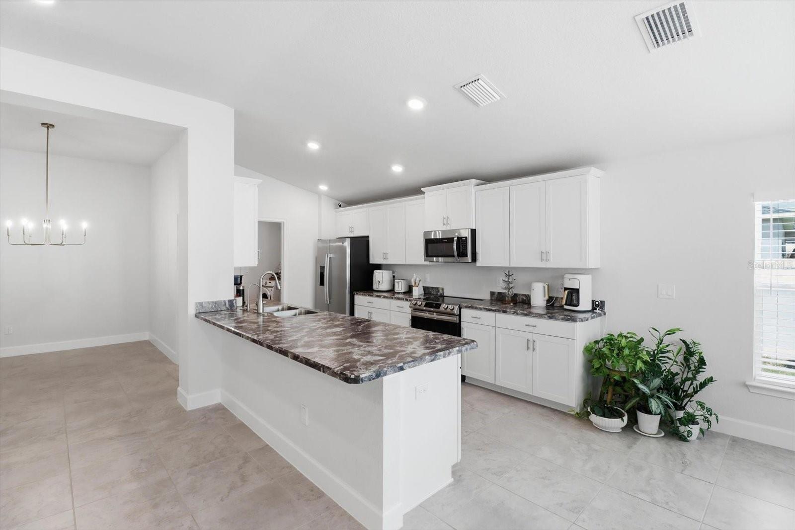 ORANGE BLOSSOM HILLS UN #12 - Residential