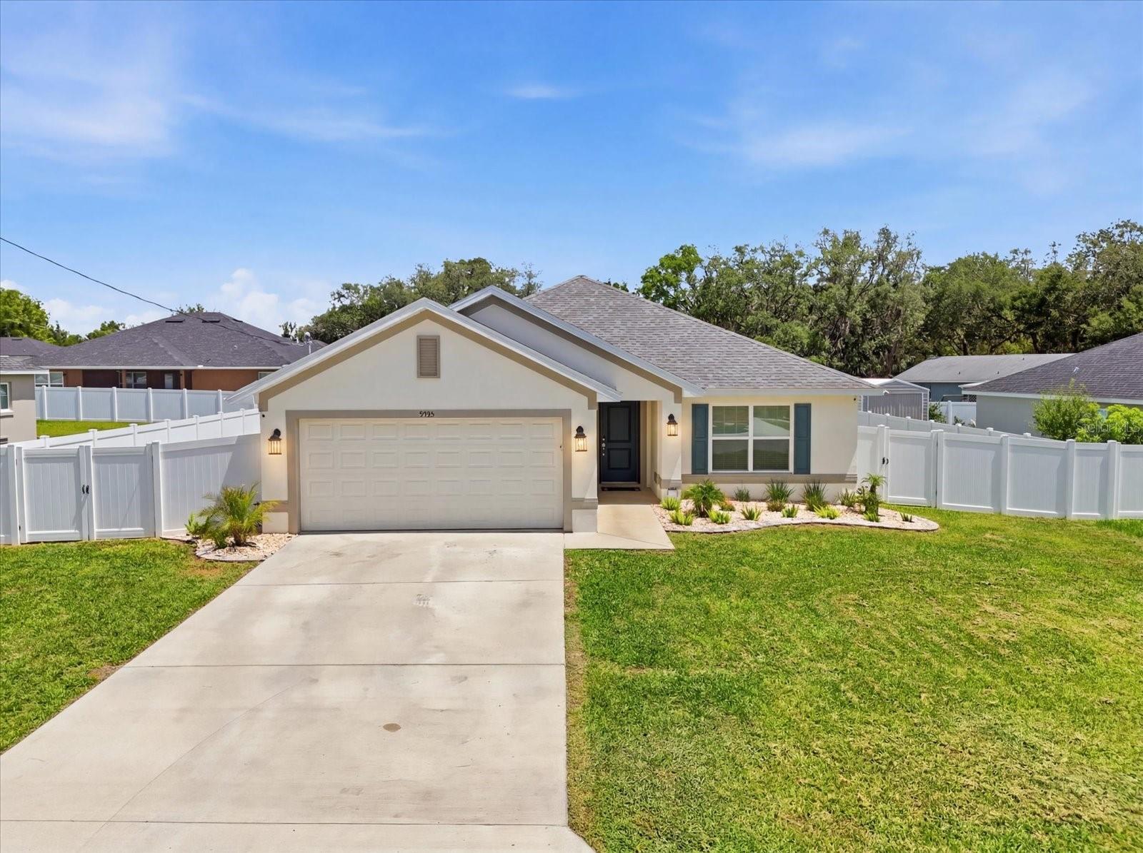 ORANGE BLOSSOM HILLS UN #12 - Residential
