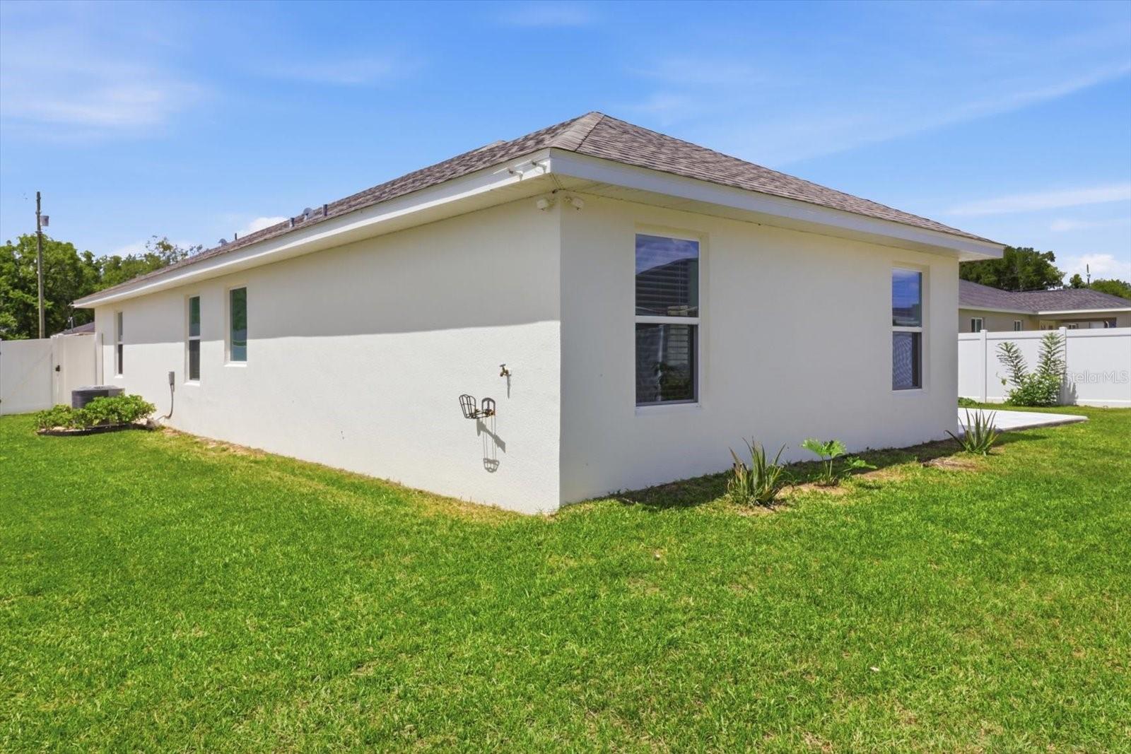 ORANGE BLOSSOM HILLS UN #12 - Residential