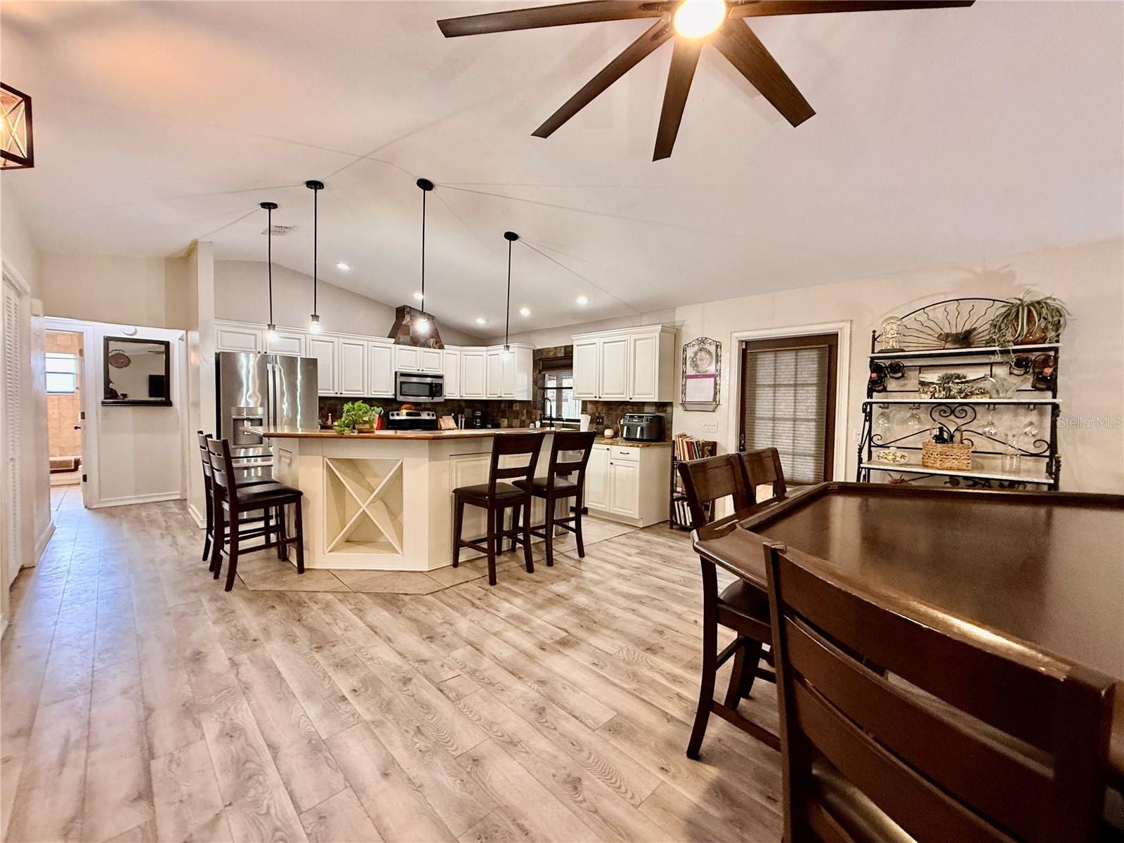 FOREST LAKE ESTATES - Residential