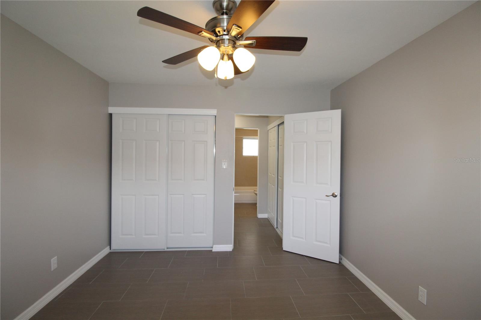 SOUTH GATE - Residential Lease