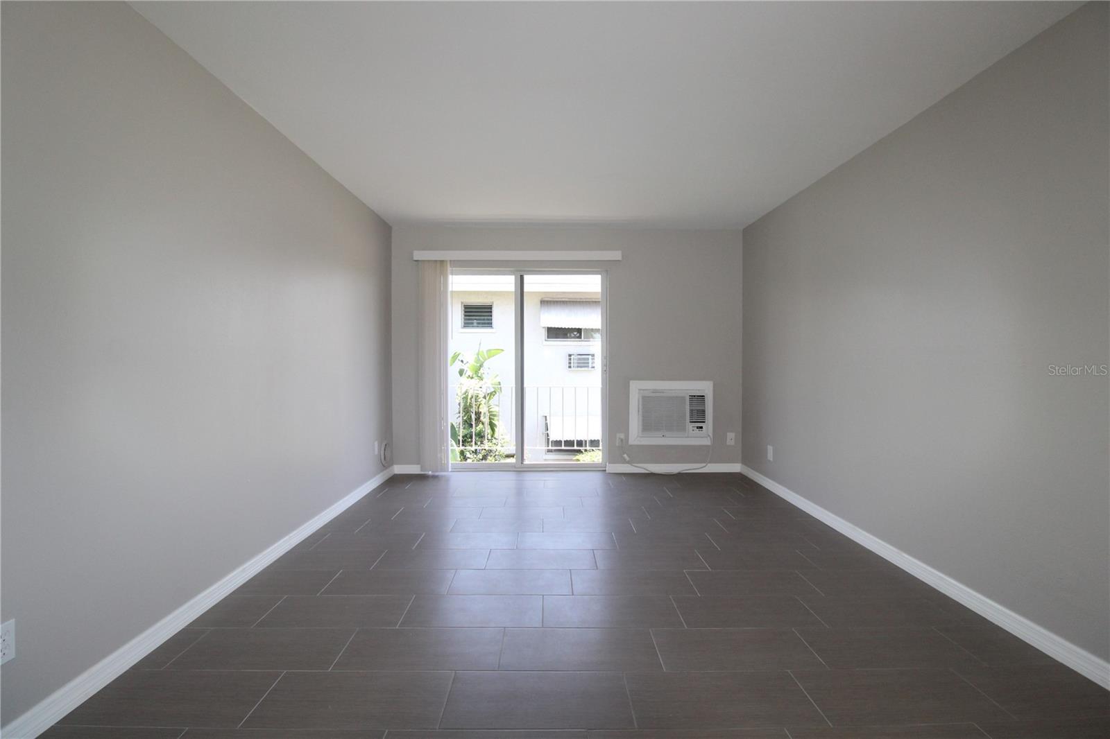 SOUTH GATE - Residential Lease
