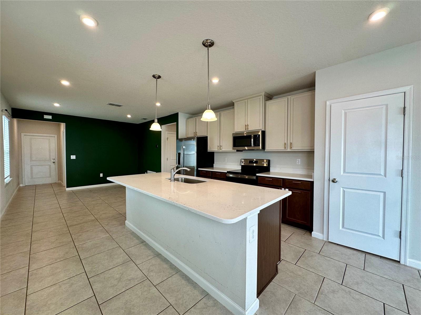 ASTONIA PH 2 & 3 - Residential