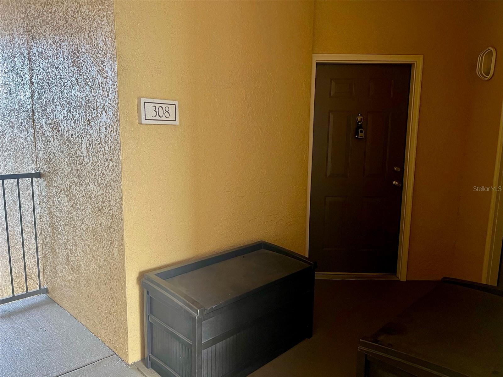SERENATA CONDO - Residential Lease