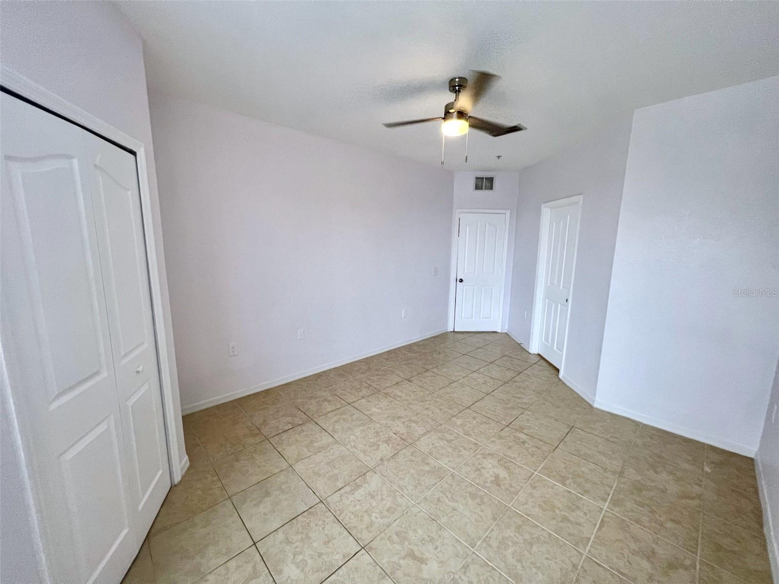 SERENATA CONDO - Residential Lease