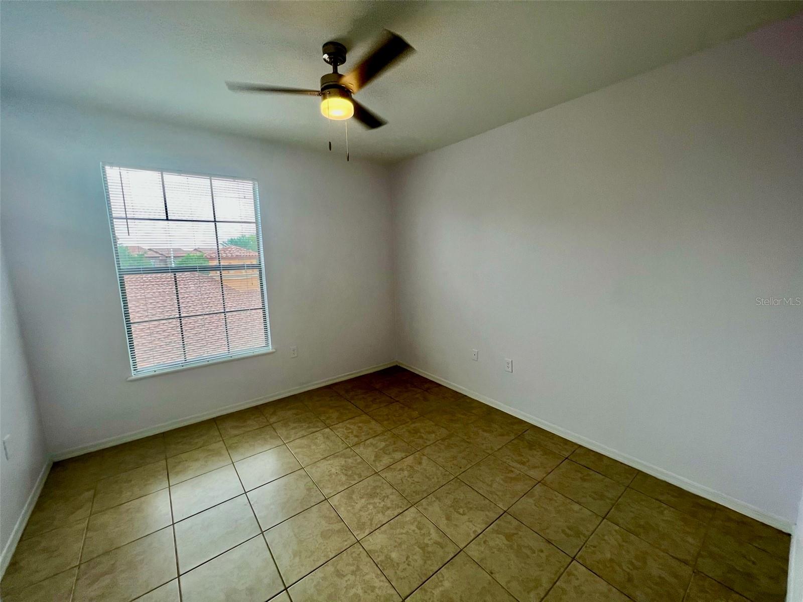 SERENATA CONDO - Residential Lease