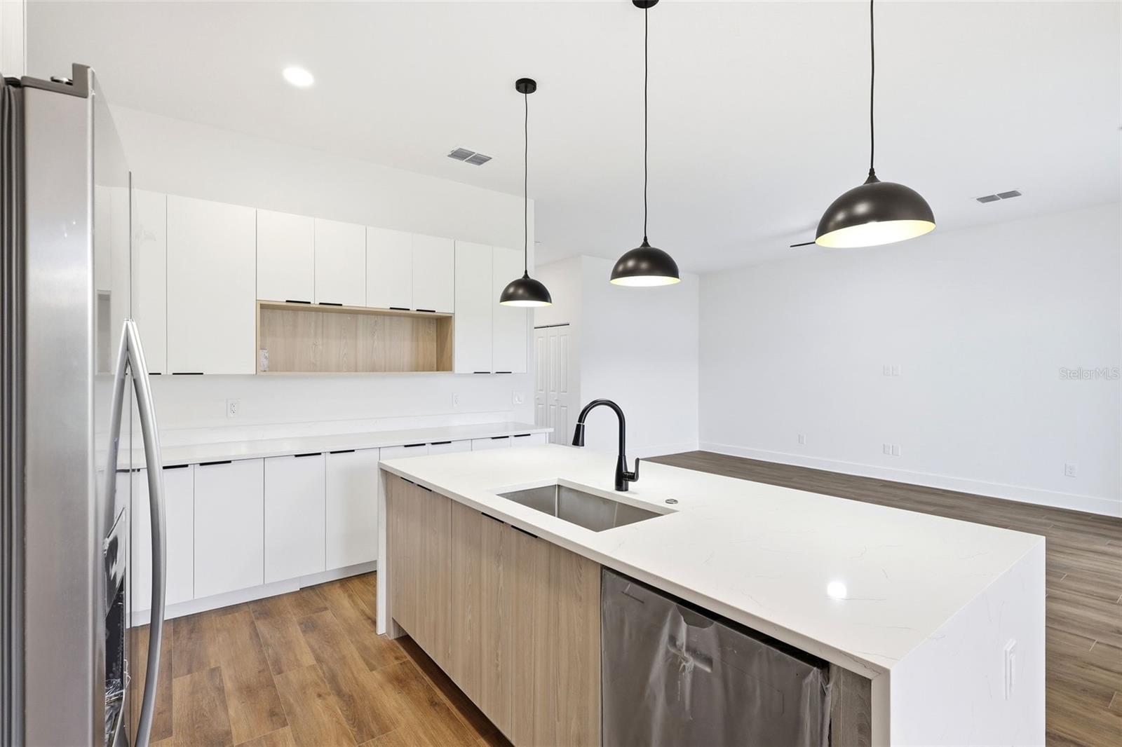 LAUREL RIDGE - Residential