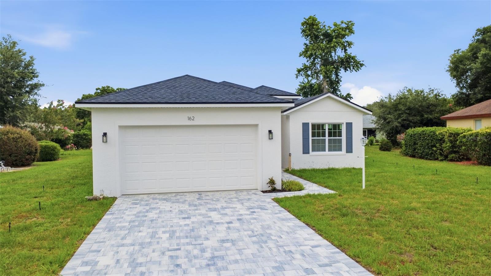 LAUREL RIDGE - Residential