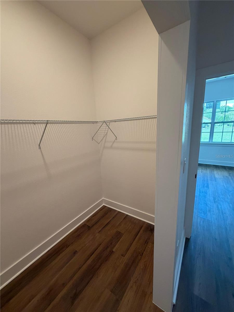 LAUREL RIDGE - Residential