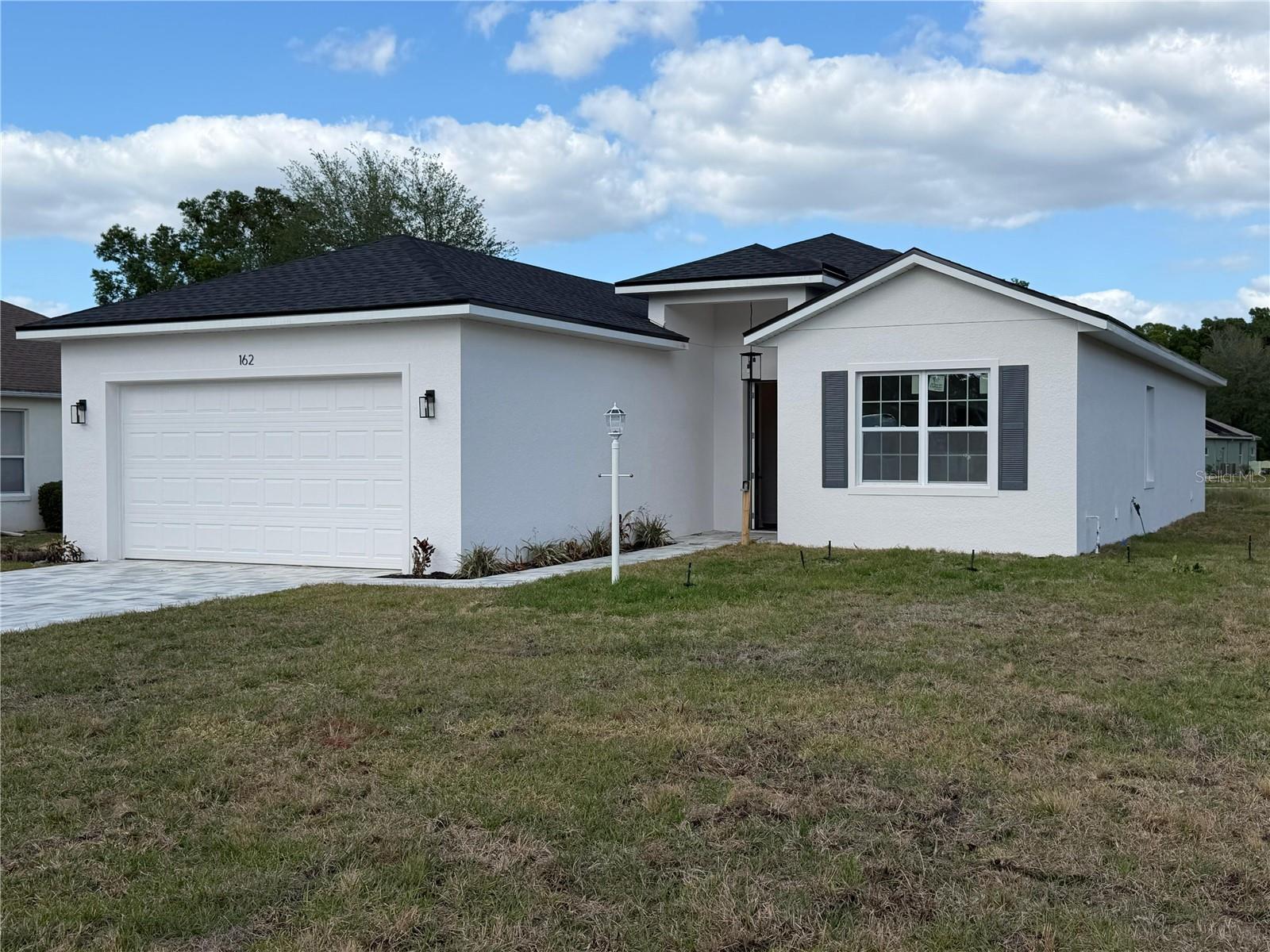 LAUREL RIDGE - Residential