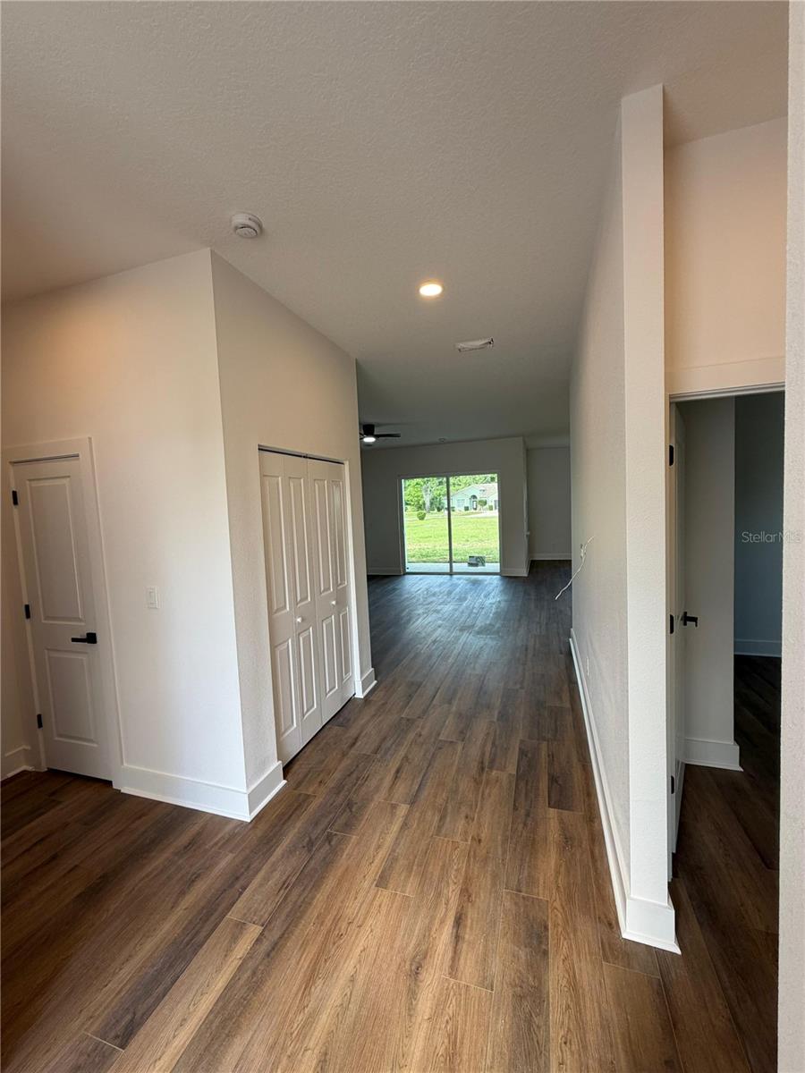 LAUREL RIDGE - Residential