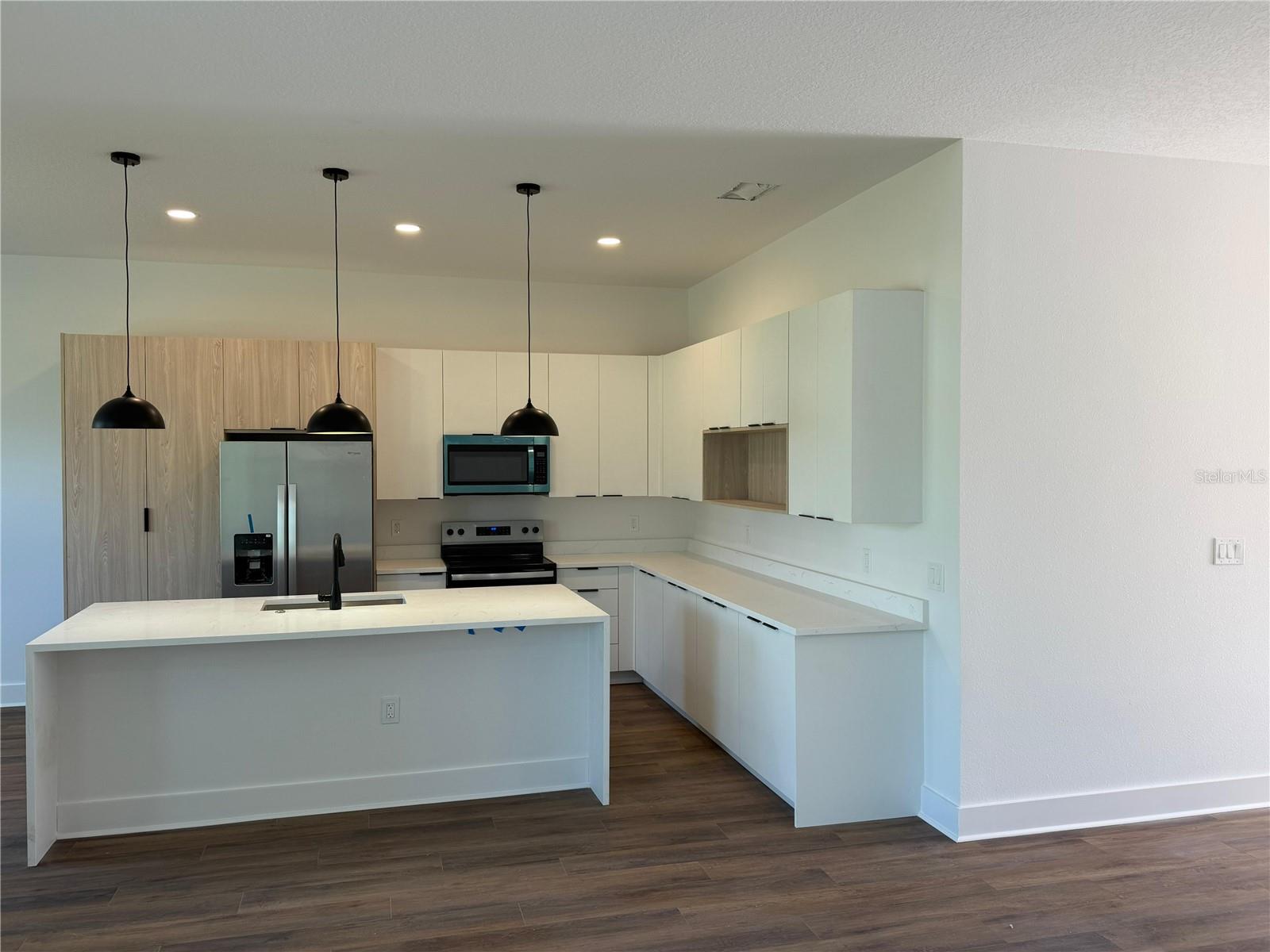 LAUREL RIDGE - Residential