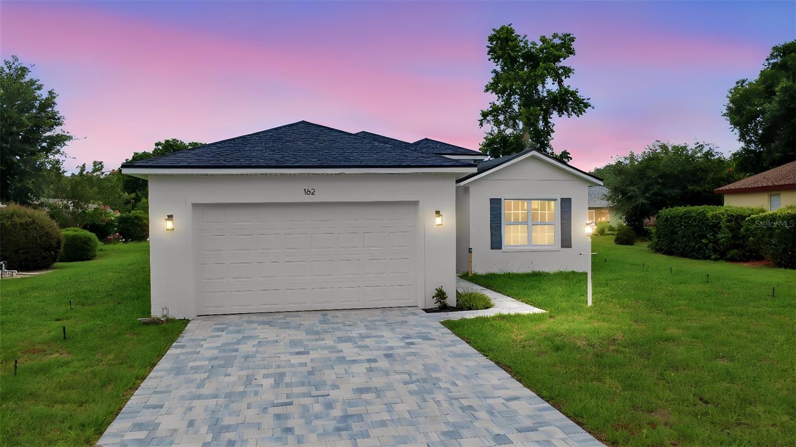 LAUREL RIDGE - Residential