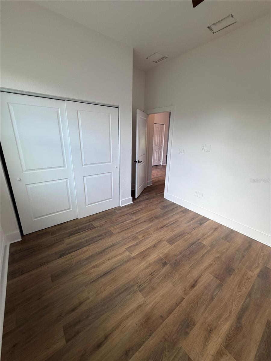 LAUREL RIDGE - Residential