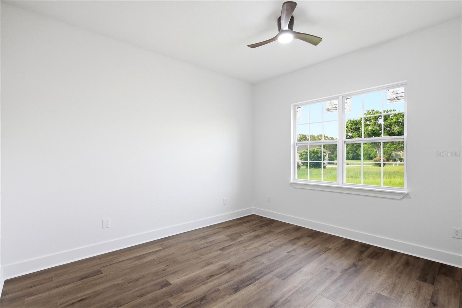 LAUREL RIDGE - Residential