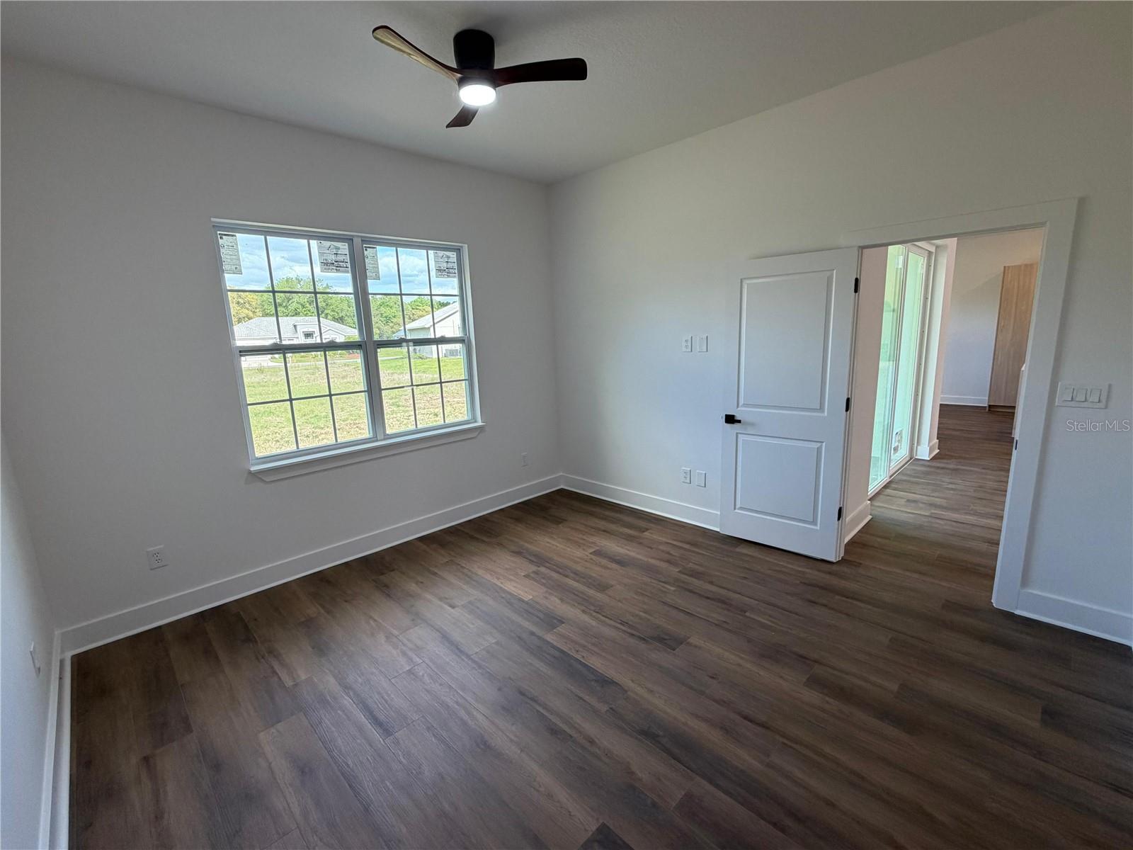 LAUREL RIDGE - Residential