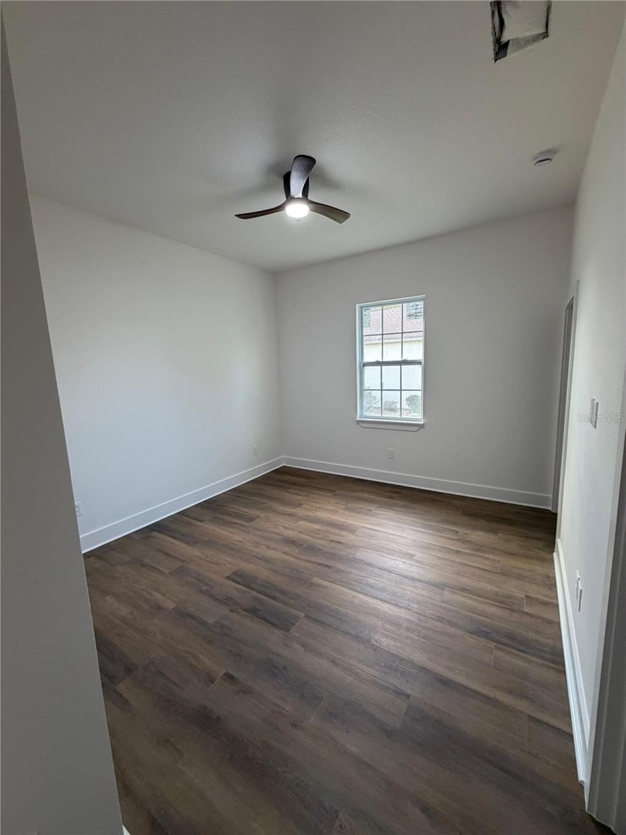 LAUREL RIDGE - Residential