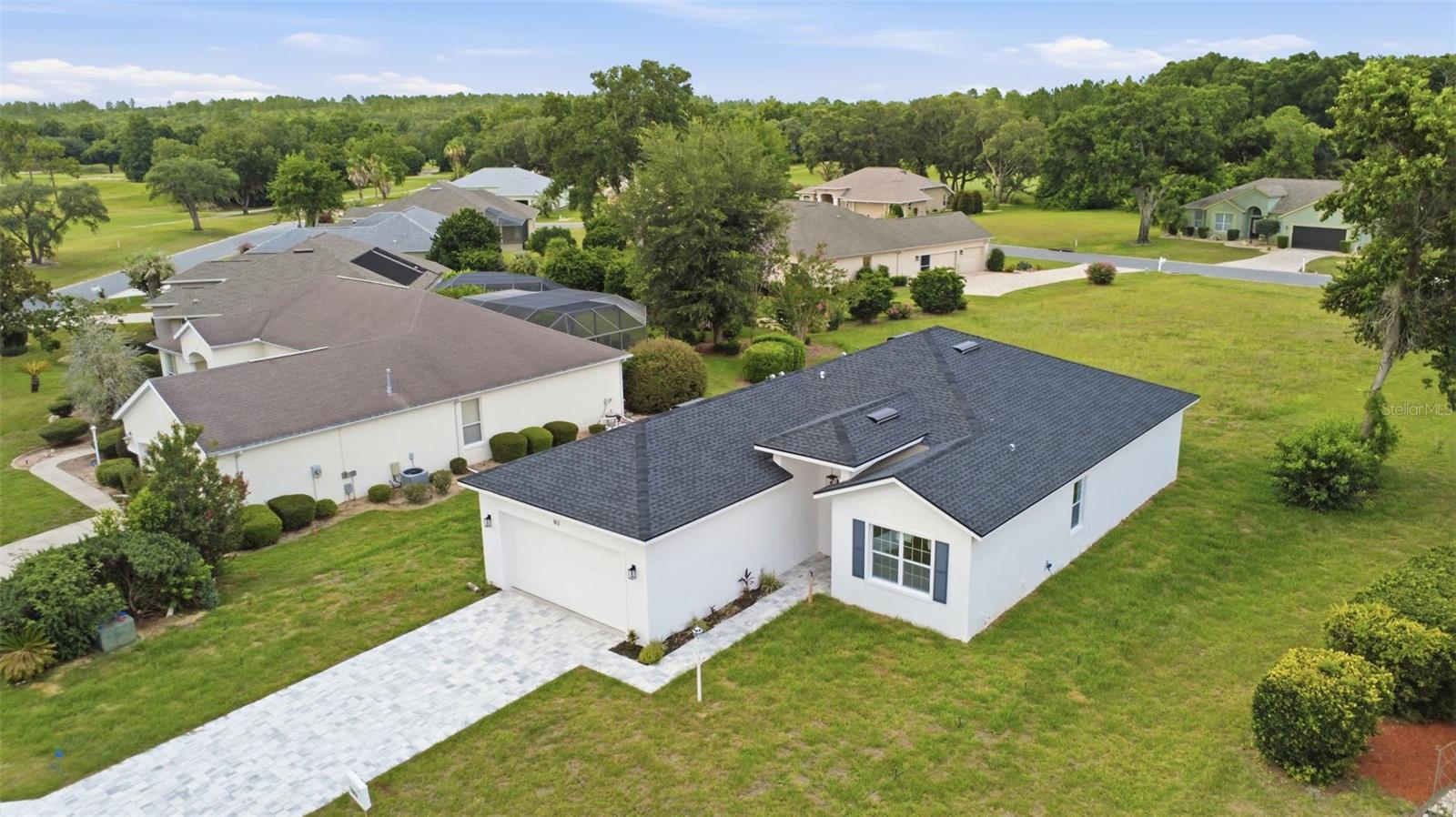 LAUREL RIDGE - Residential
