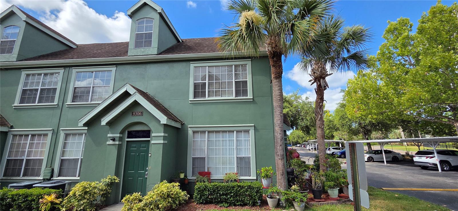 LAKE CHASE CONDO - Residential