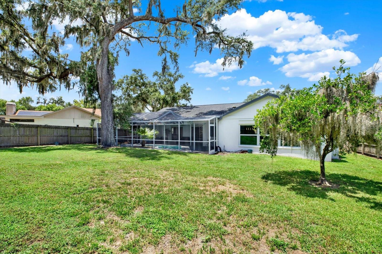 LAKEVIEW VILLAGE SEC D UNI - Residential