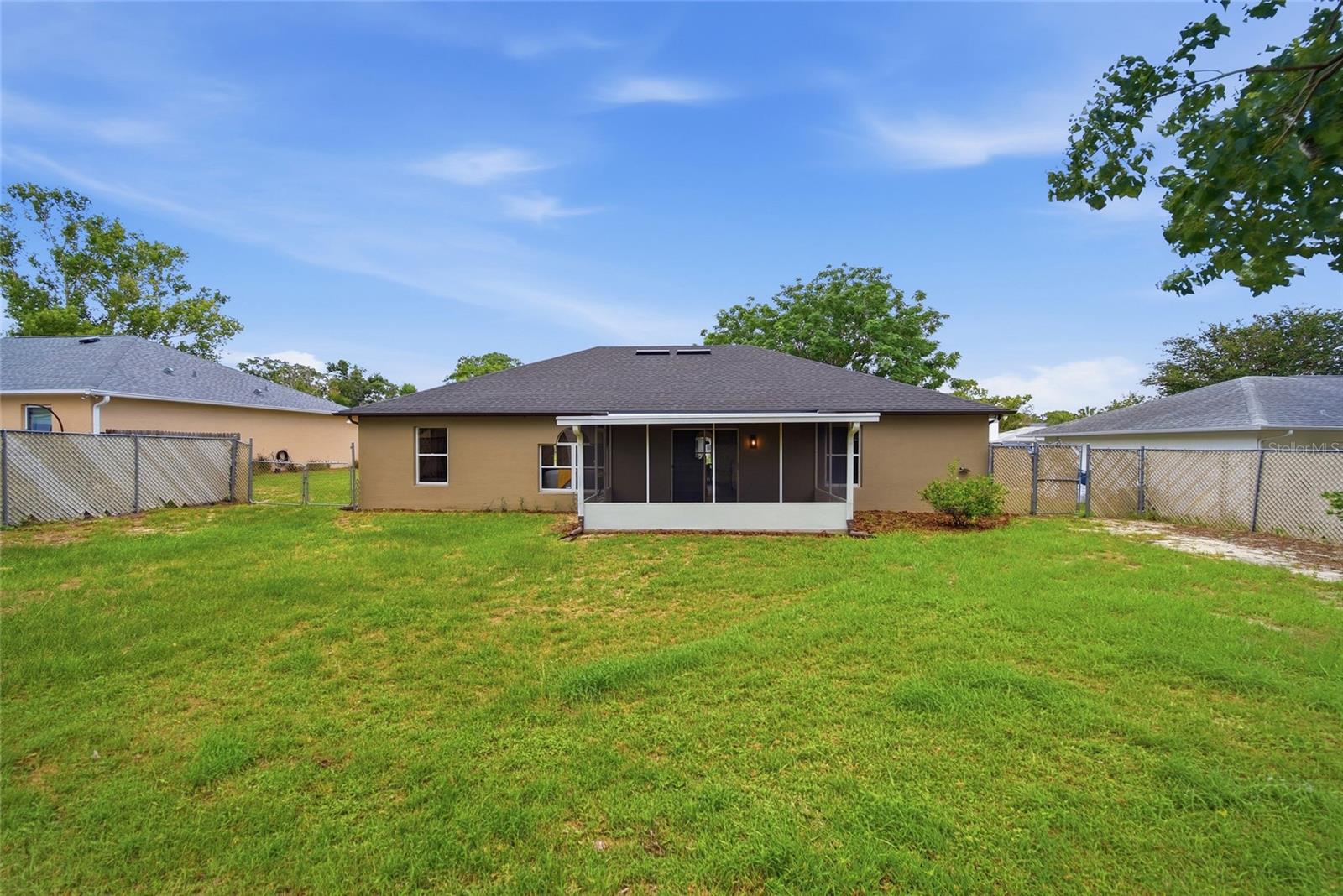 SPRING HILL - Residential