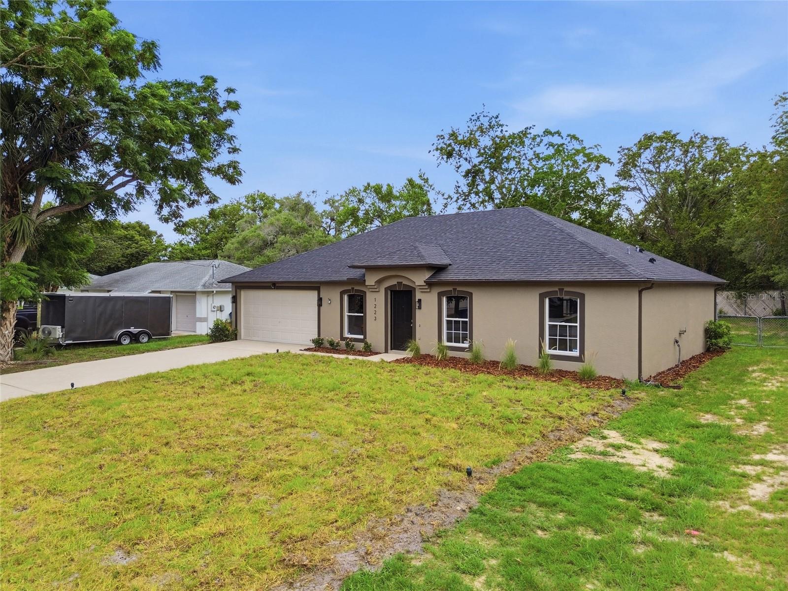 SPRING HILL - Residential