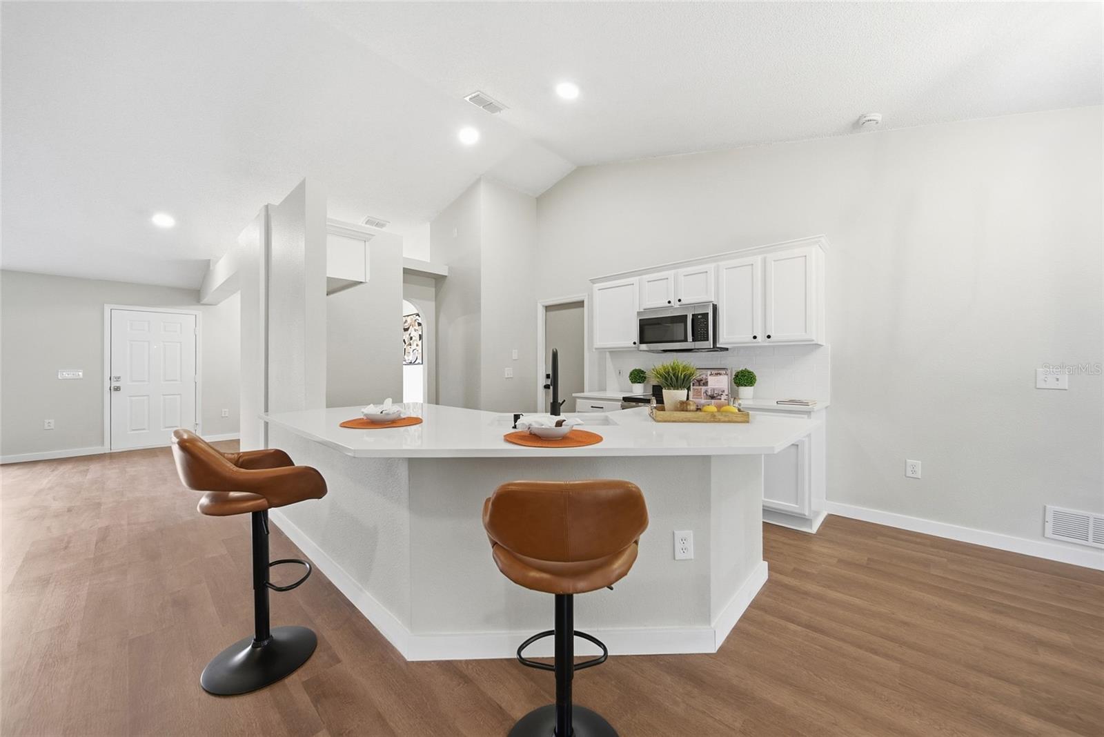 SPRING HILL - Residential