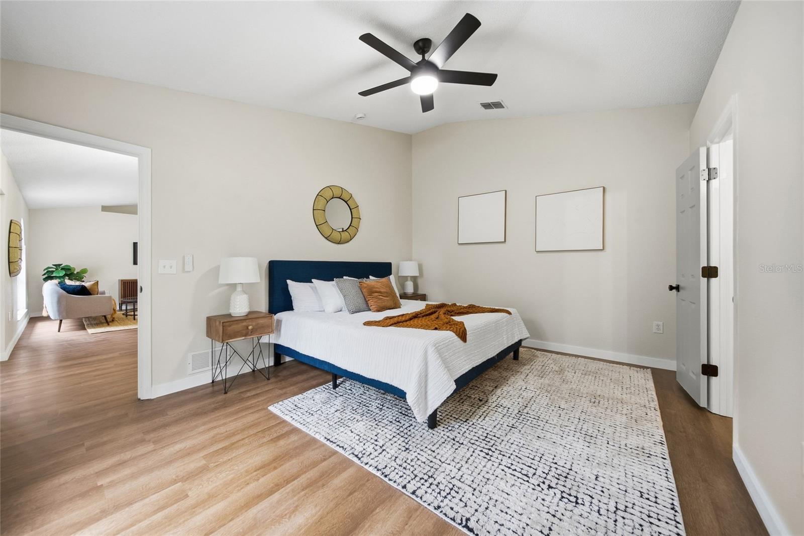 SPRING HILL - Residential