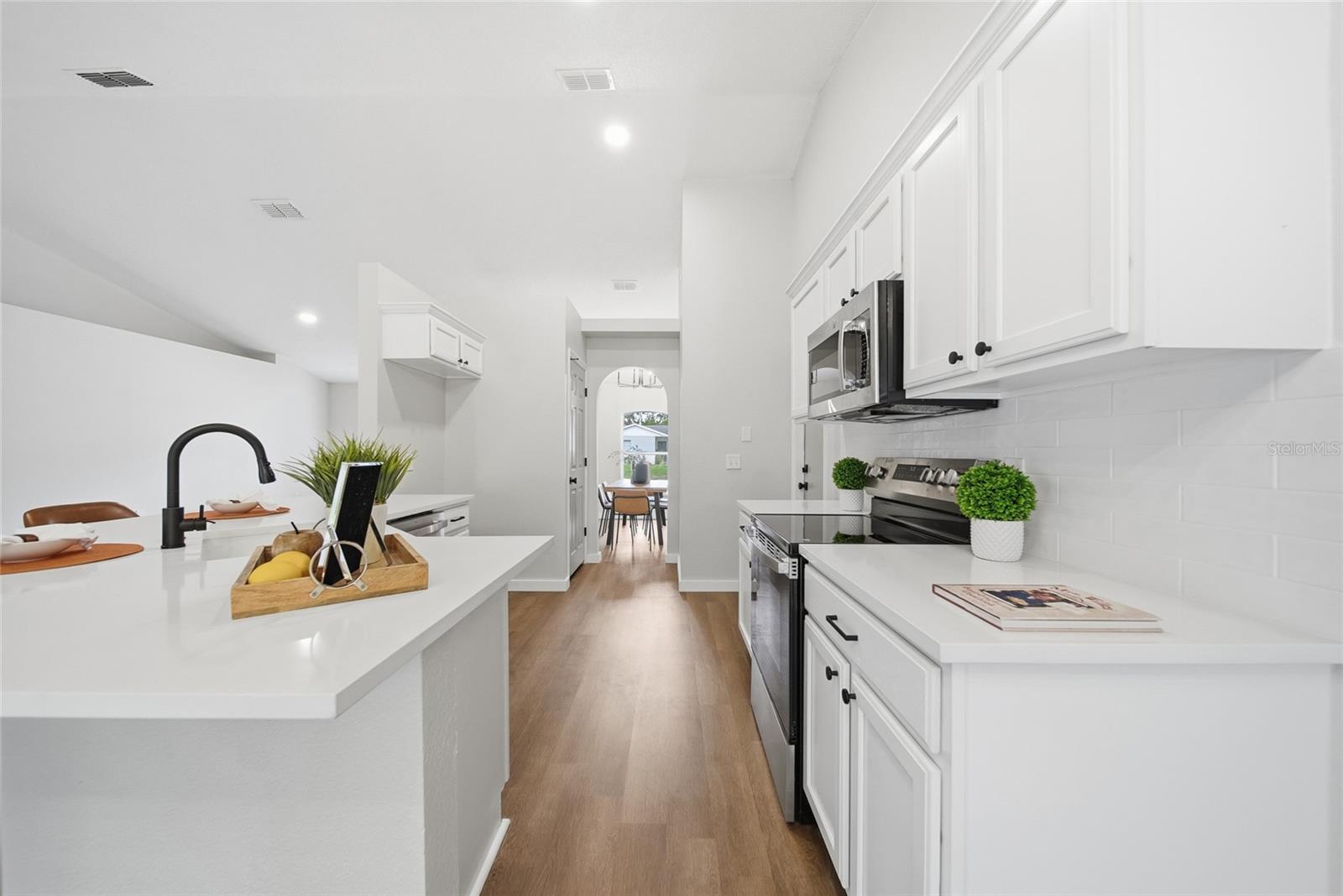 SPRING HILL - Residential