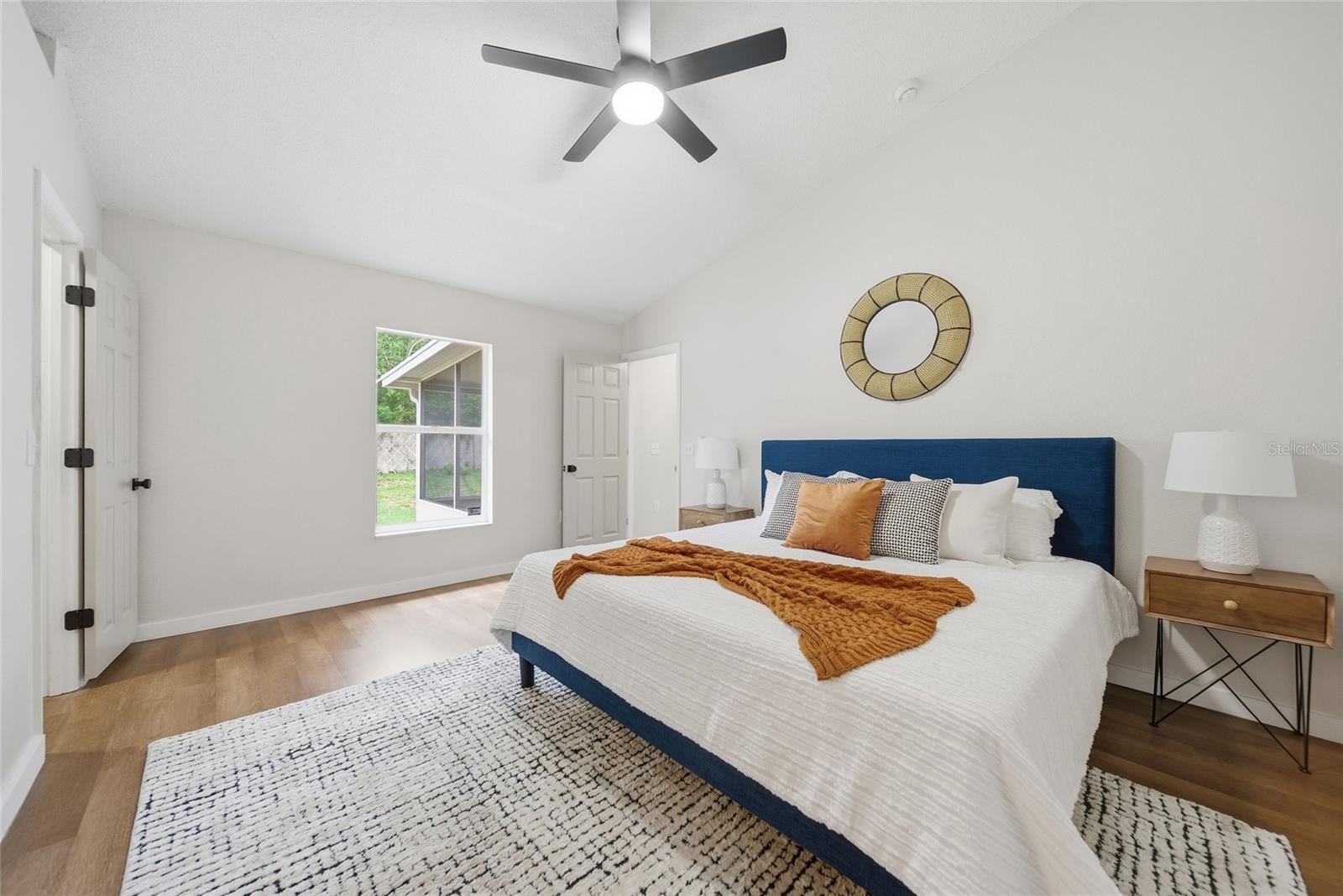 SPRING HILL - Residential