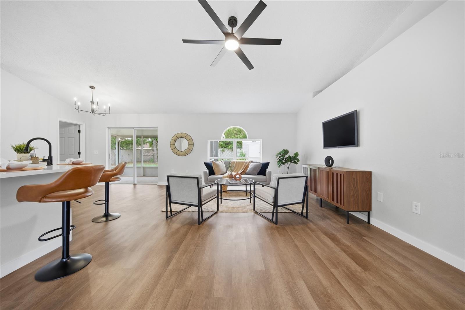 SPRING HILL - Residential
