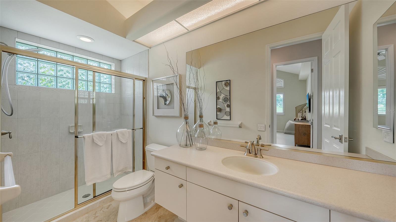 LAUREL OAK ESTATES SEC 12 - Residential