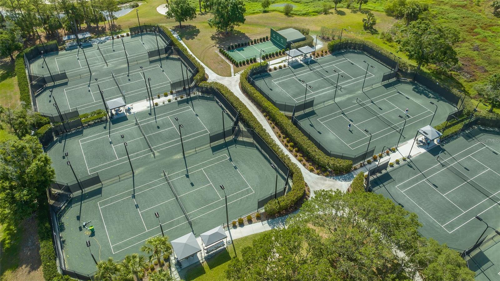 LAUREL OAK ESTATES SEC 12 - Residential
