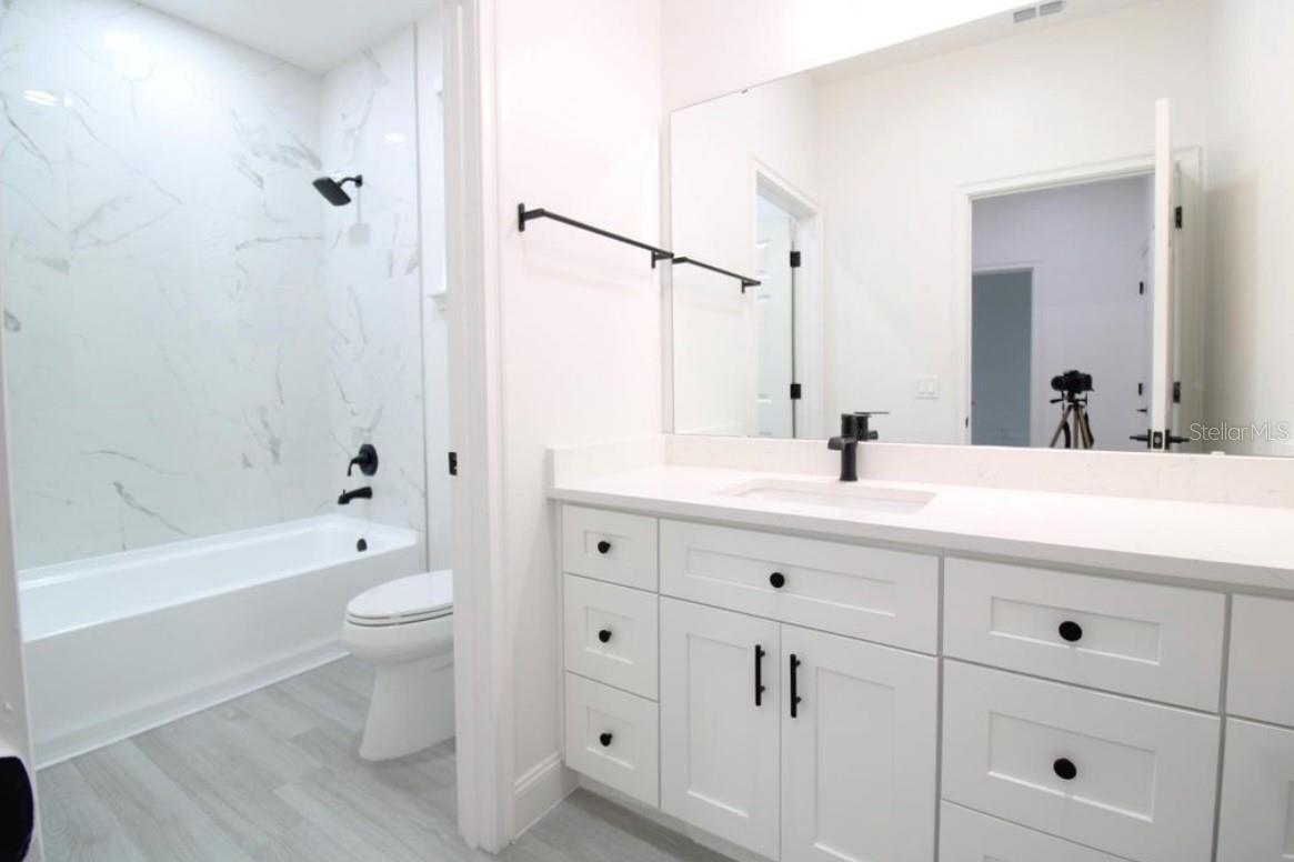 NOBLE PLACE - Residential Lease