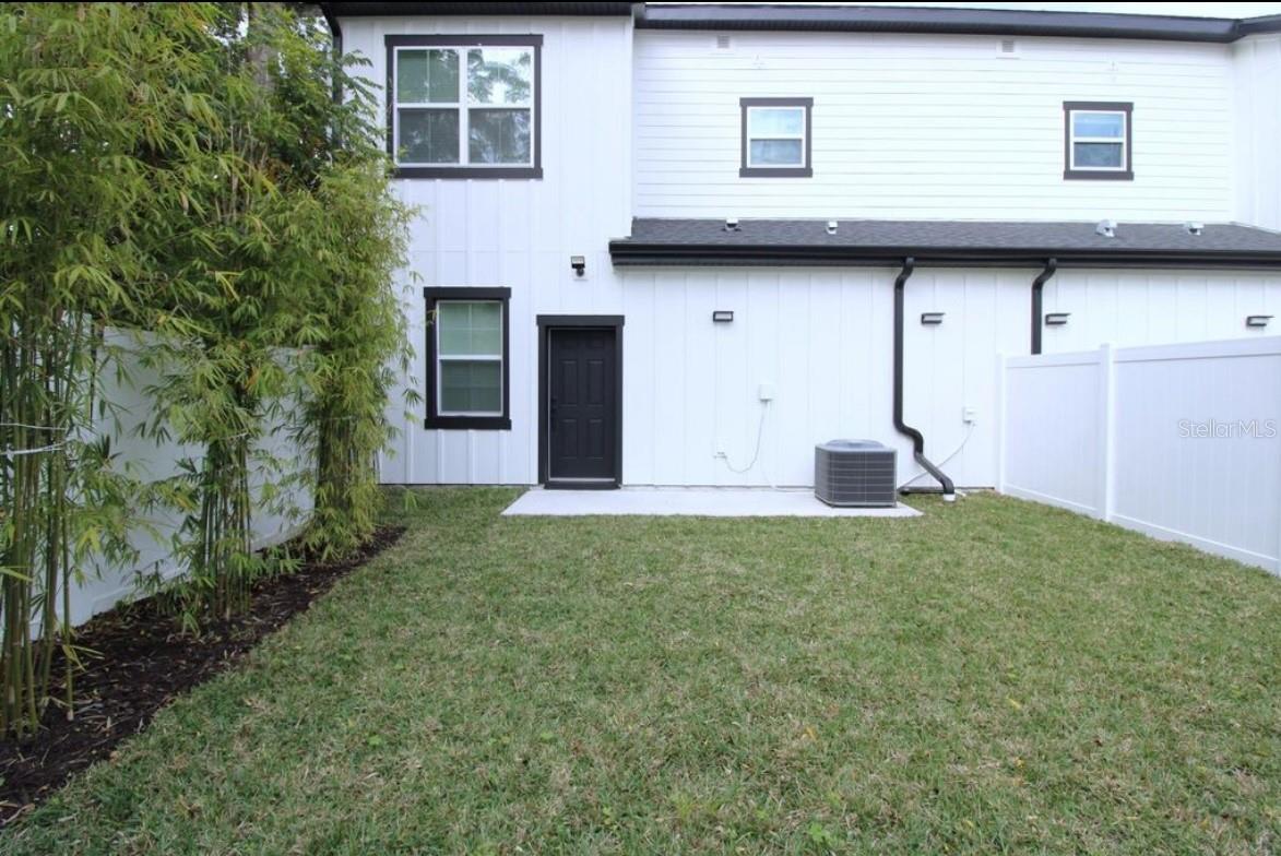 NOBLE PLACE - Residential Lease