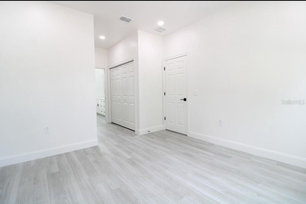 NOBLE PLACE - Residential Lease