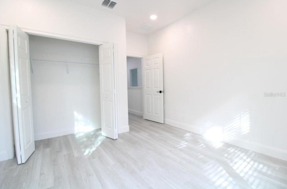 NOBLE PLACE - Residential Lease