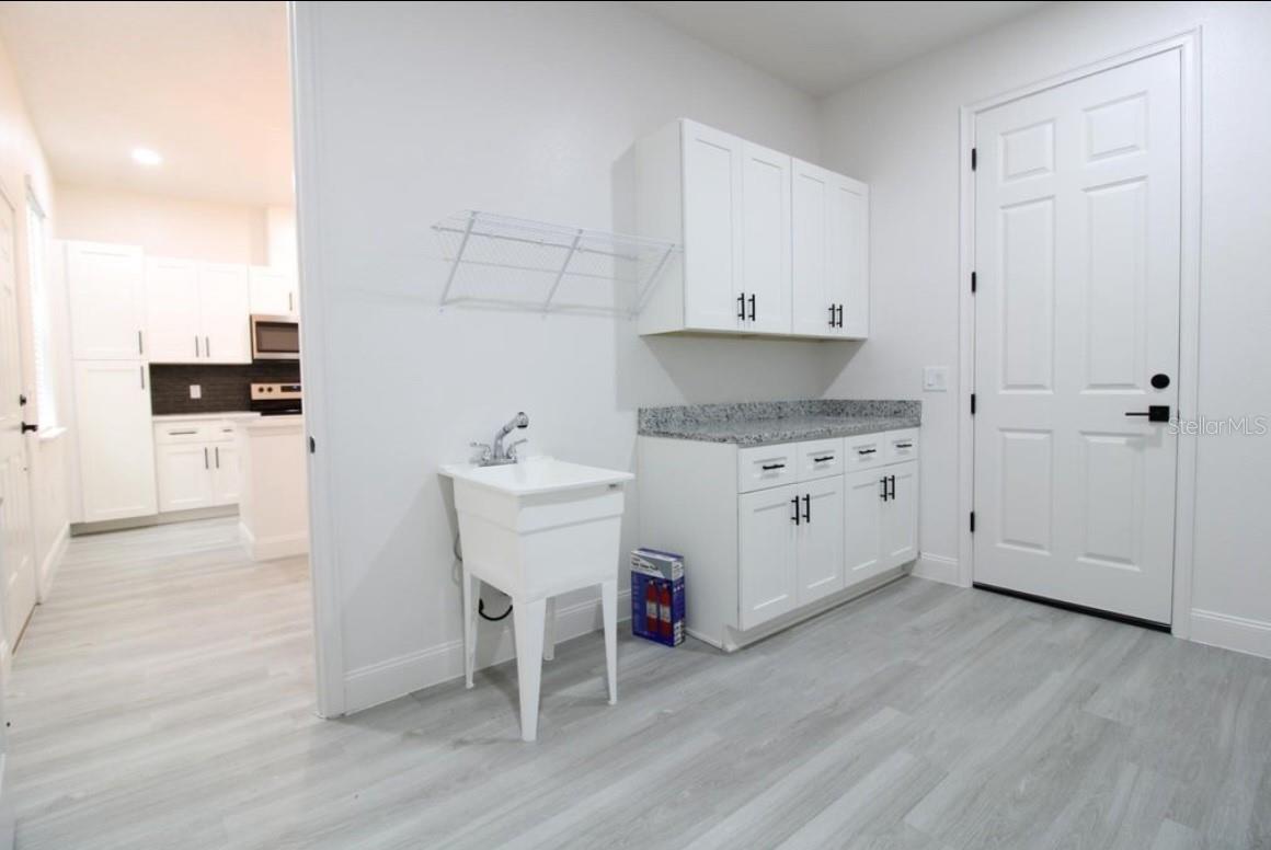 NOBLE PLACE - Residential Lease