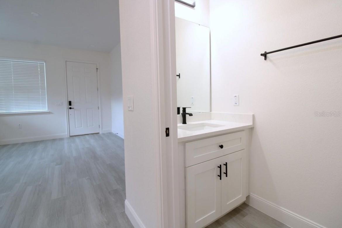 NOBLE PLACE - Residential Lease