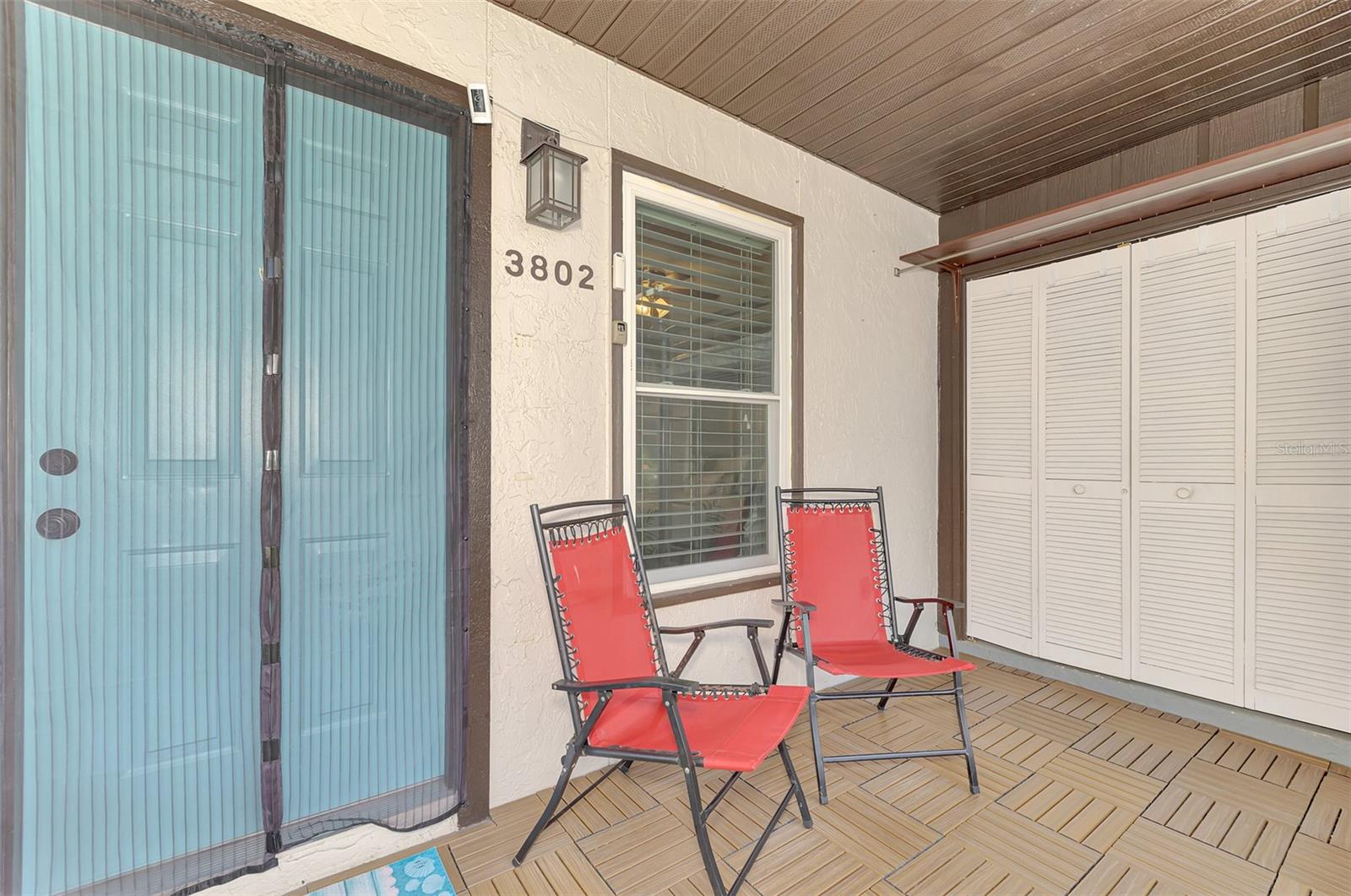 MIRROR LAKE CONDO SEC 3 - Residential