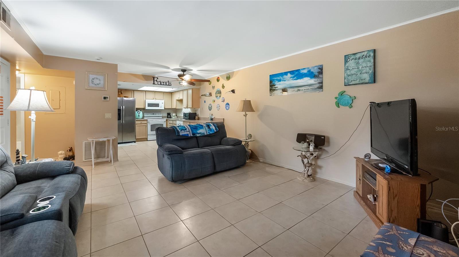 WINDTREE GARDENS CONDO PH 03 - Residential