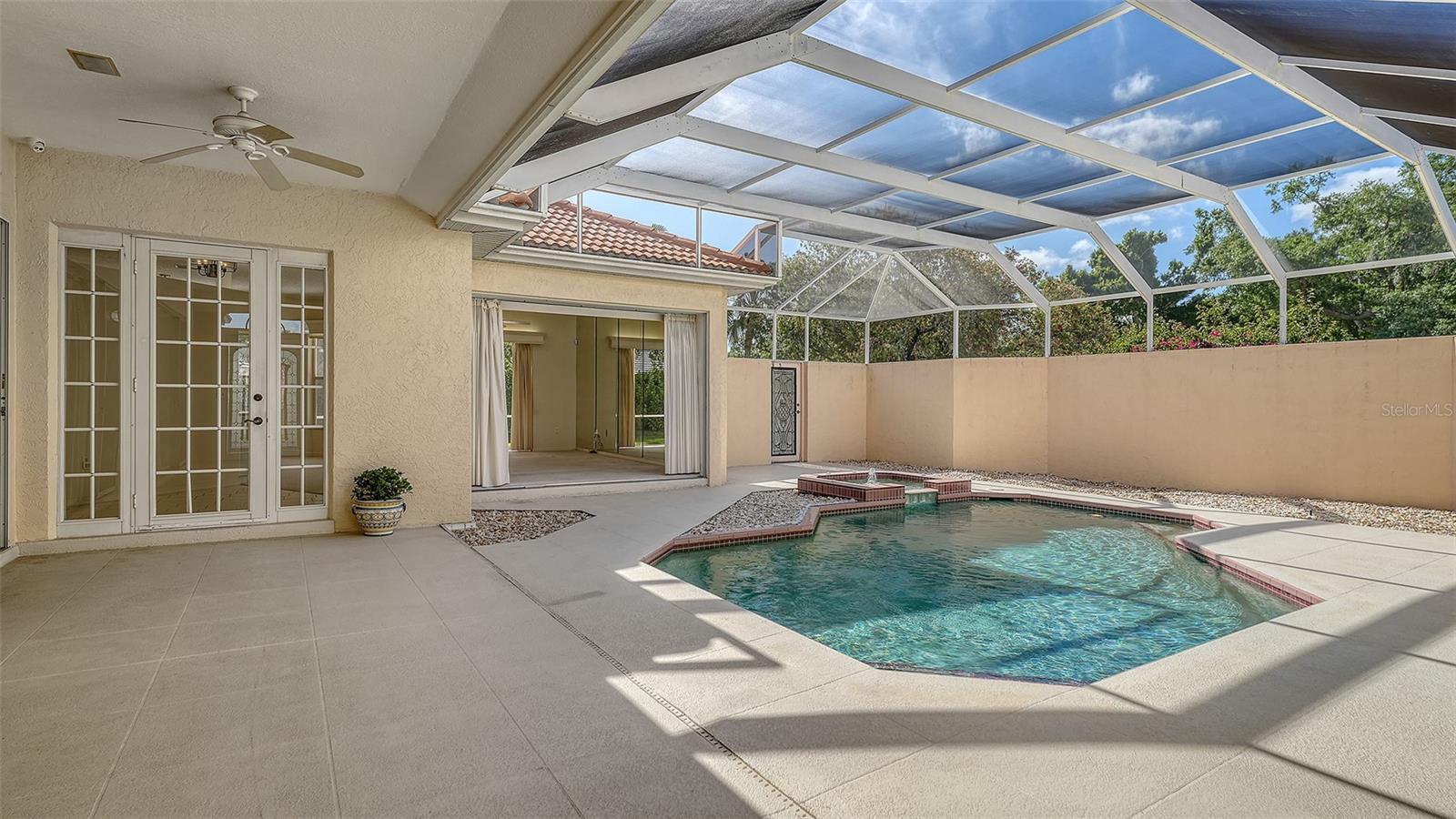 LAUREL OAK ESTATES SEC 02 - Residential