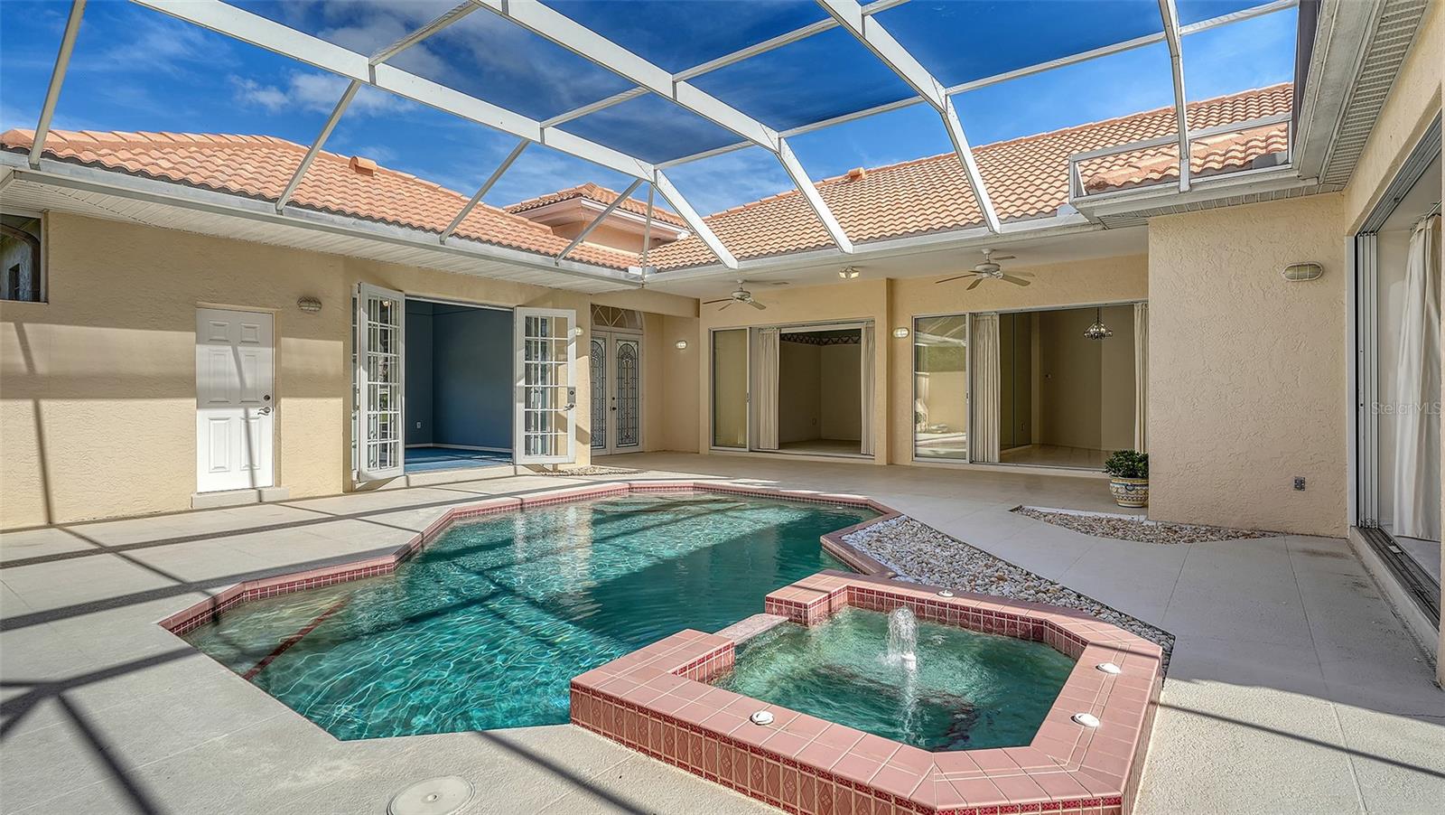 LAUREL OAK ESTATES SEC 02 - Residential