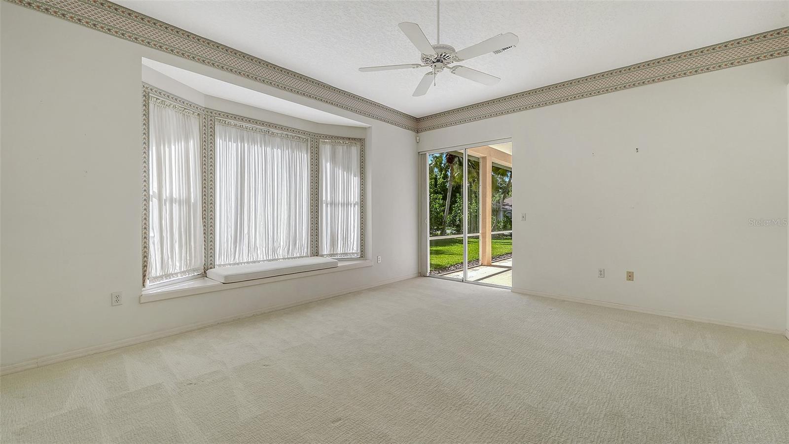LAUREL OAK ESTATES SEC 02 - Residential