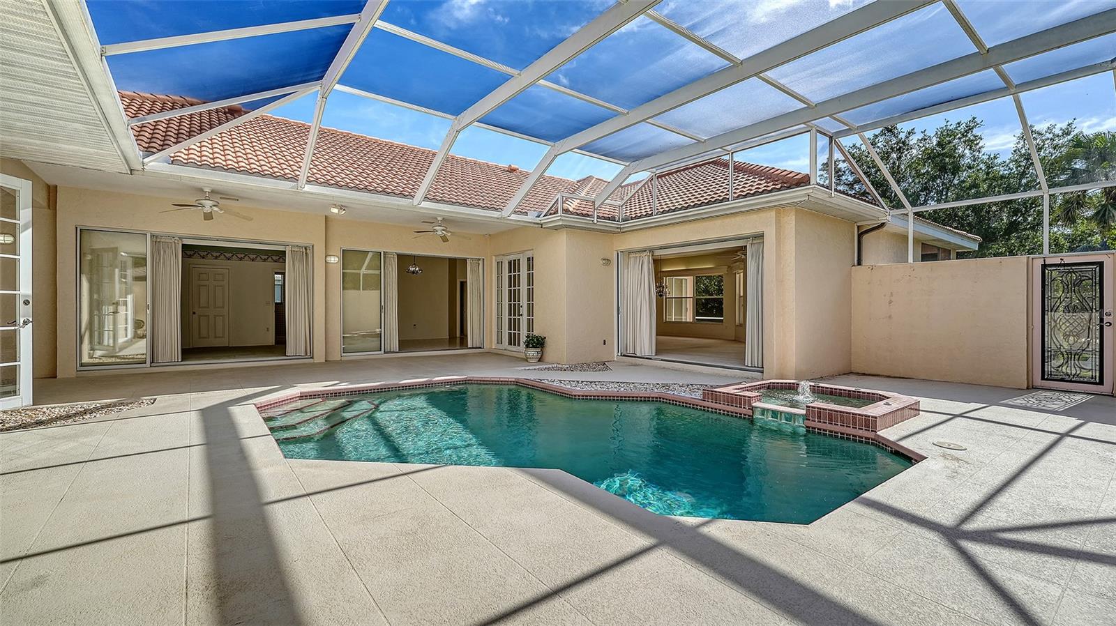 LAUREL OAK ESTATES SEC 02 - Residential