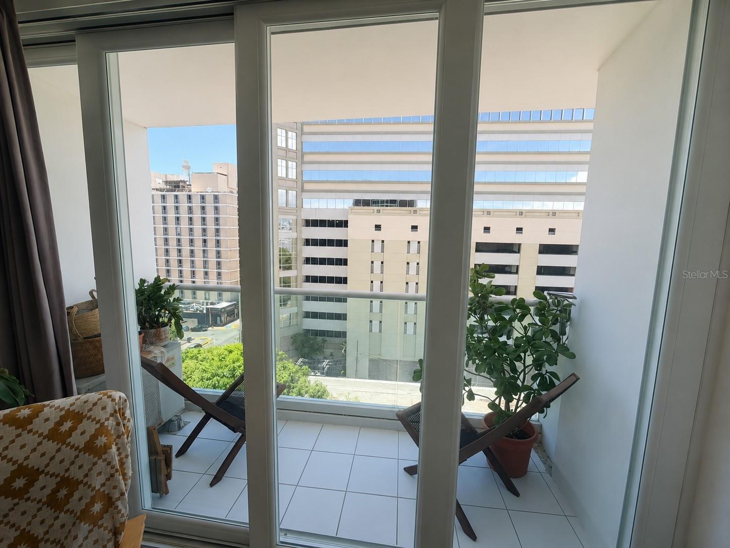 CONDO. CARIBBEAN TOWERS, SAN JUAN, PR - Residential