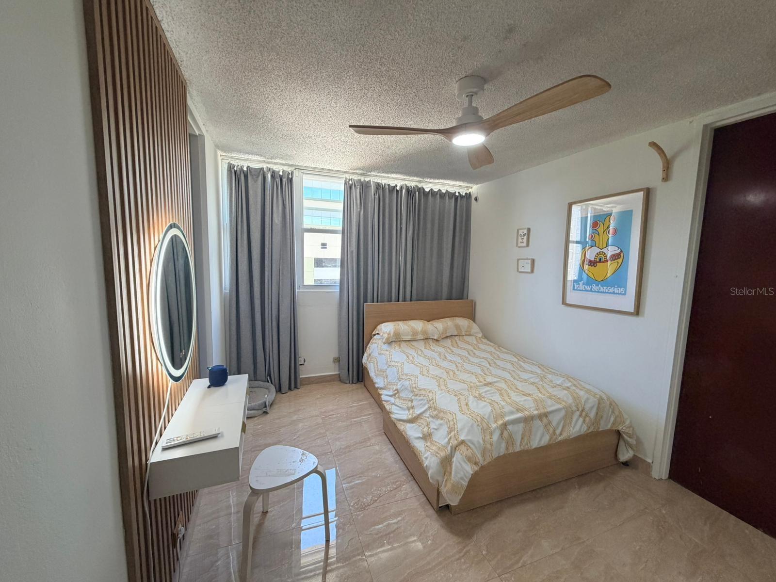 CONDO. CARIBBEAN TOWERS, SAN JUAN, PR - Residential