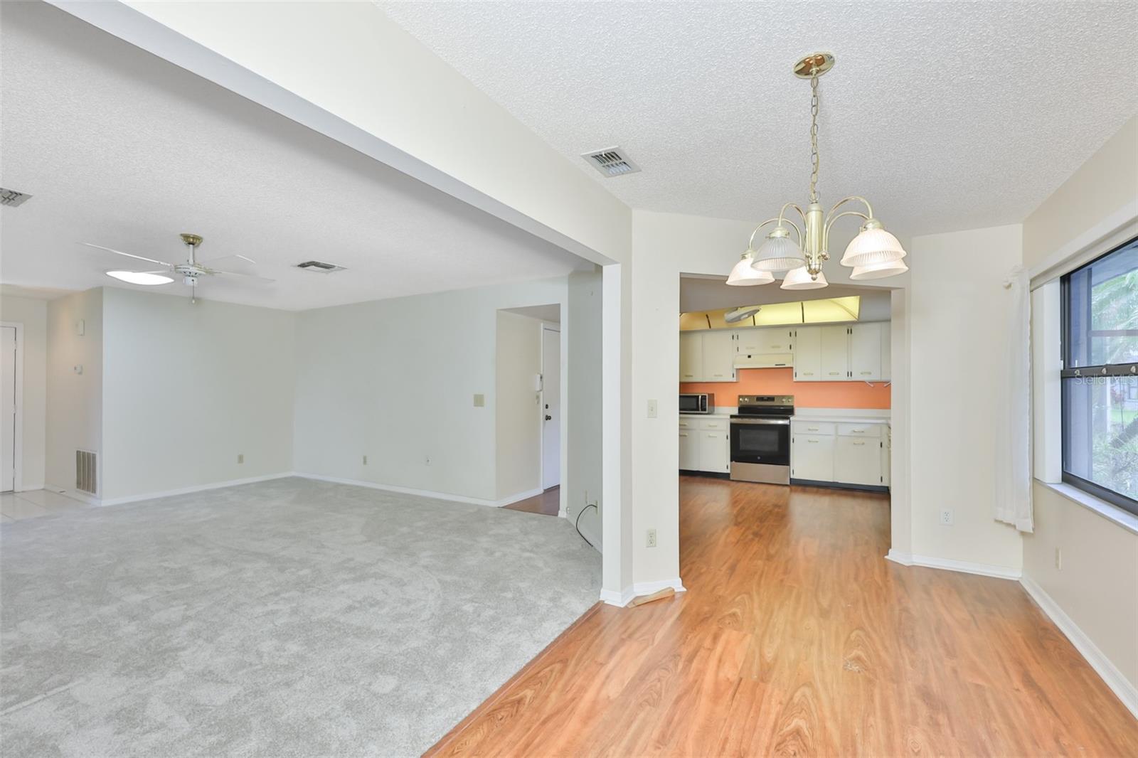 LANCASTER II CONDO - Residential