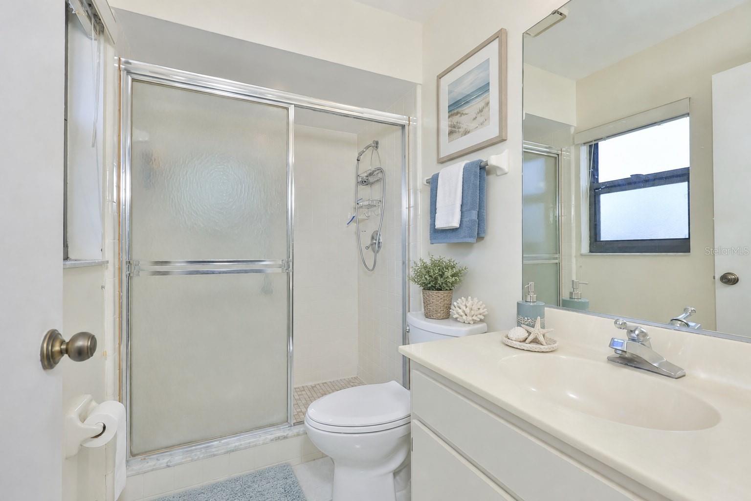 LANCASTER II CONDO - Residential