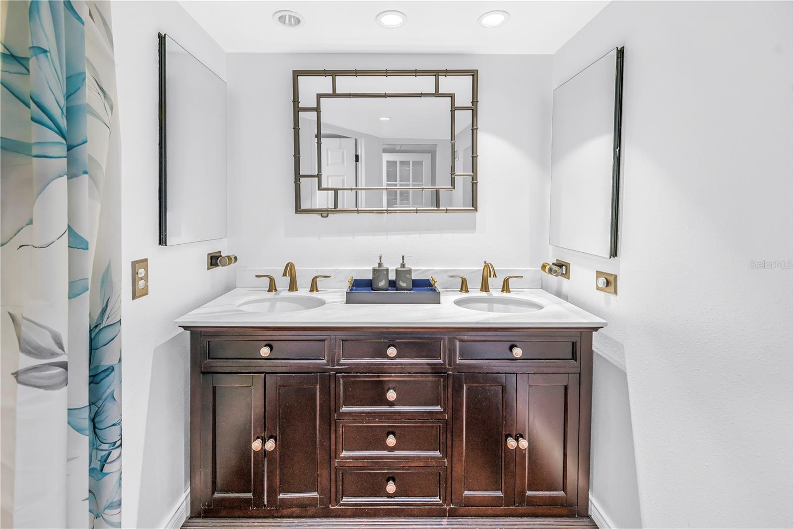 MOONWATER BAY CONDO - Residential